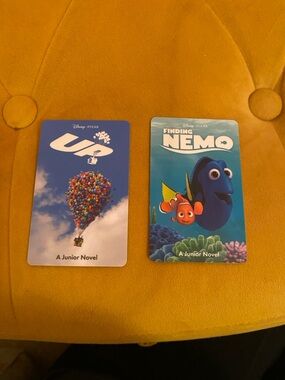 Disney Pixar Junior Novel Set - Blue